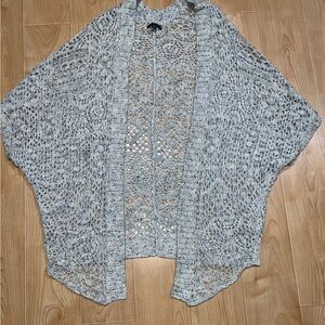 American Eagle Outfitters Light Gray Open-Knit Poncho